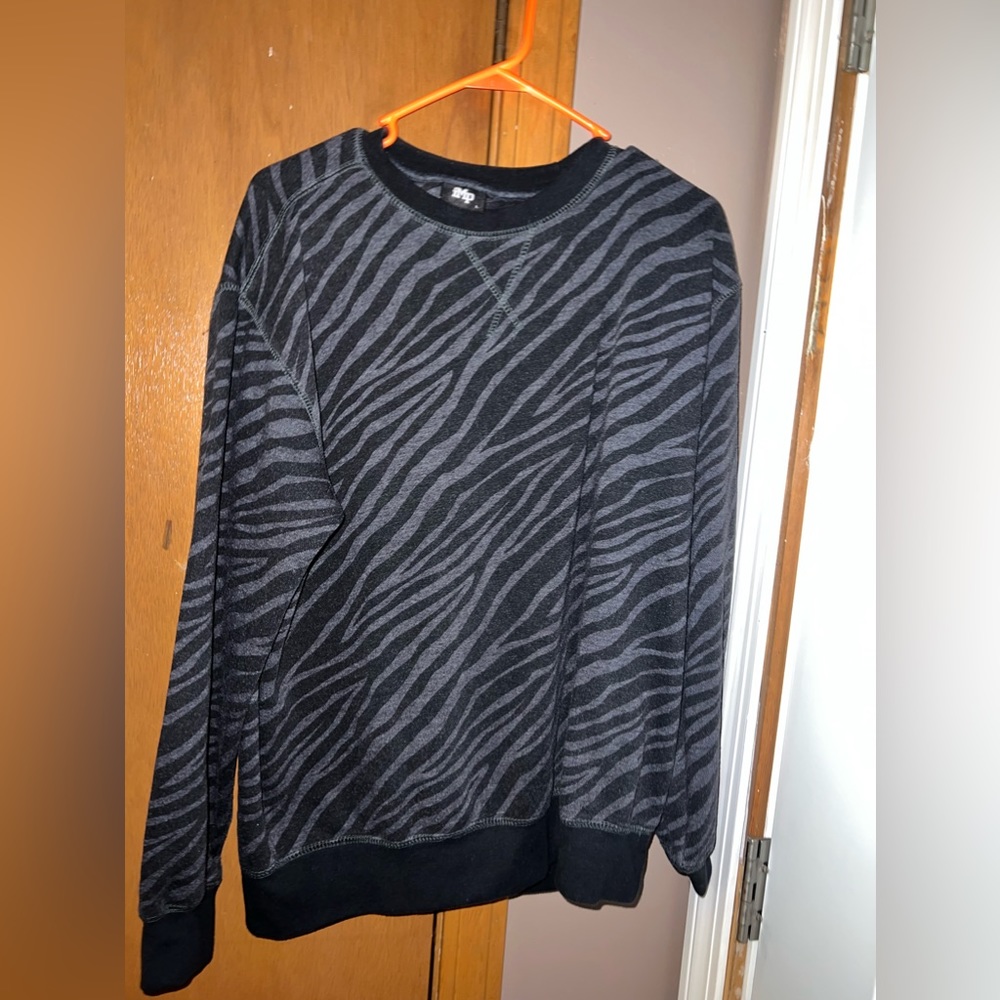 Black and grey sweater